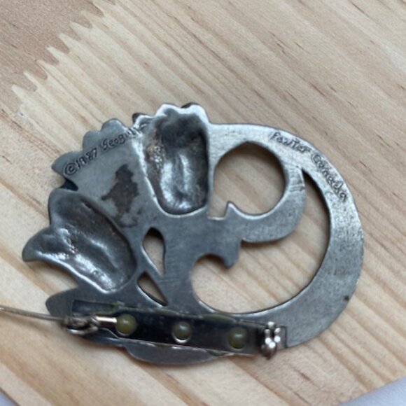 Vintage Pewter Brooch. Signed Seagul 1987. Canada - Picture 4 of 5